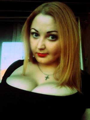 Недорогая проститутка Таня, грудь 5 размера  метро Комендантский проспект, Санкт-Петербург