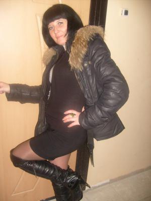 Дешевая проститутка снежанна, грудь 3 размера  метро Московская, Санкт-Петербург